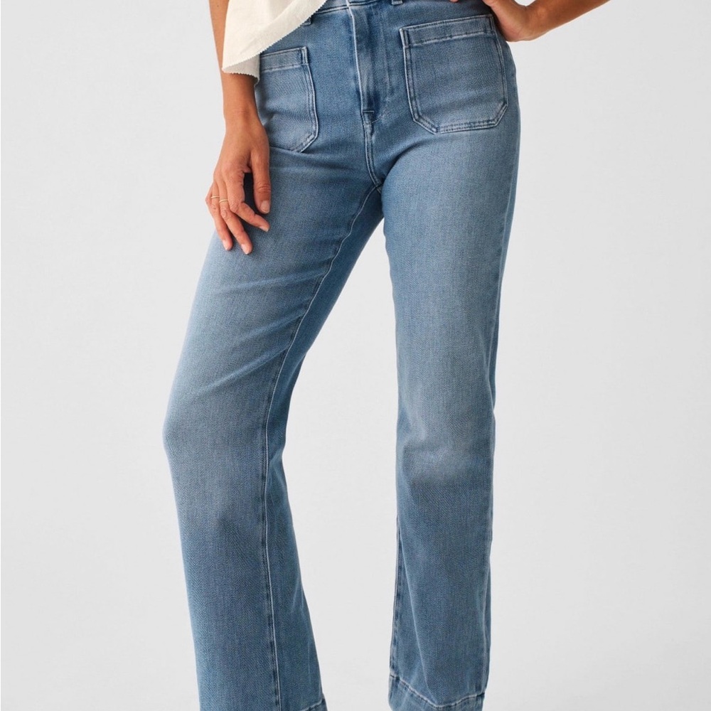 Faherty Light Patch Pocket Wide Leg Jeans - Size 30